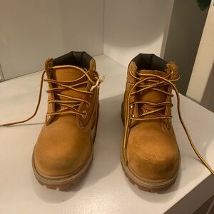Toddler Tims size 7
